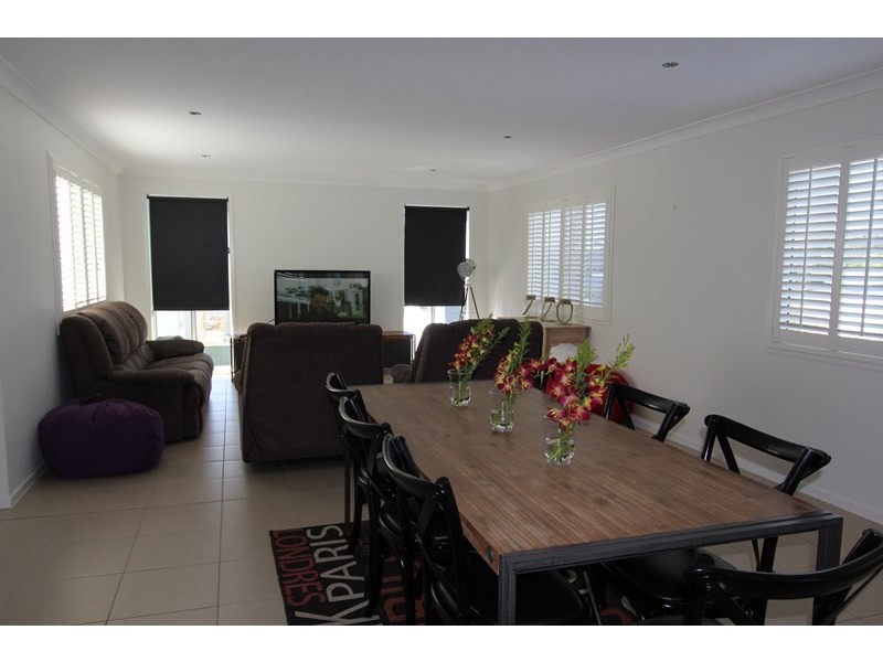 141 BAY Street, Cleveland QLD 4163