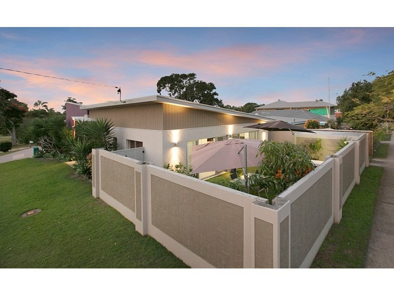 1 Thomas Street, Birkdale QLD 4159