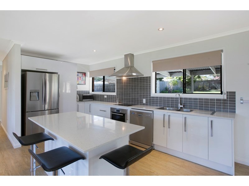 8 Gradi Court, Thorneside QLD 4158