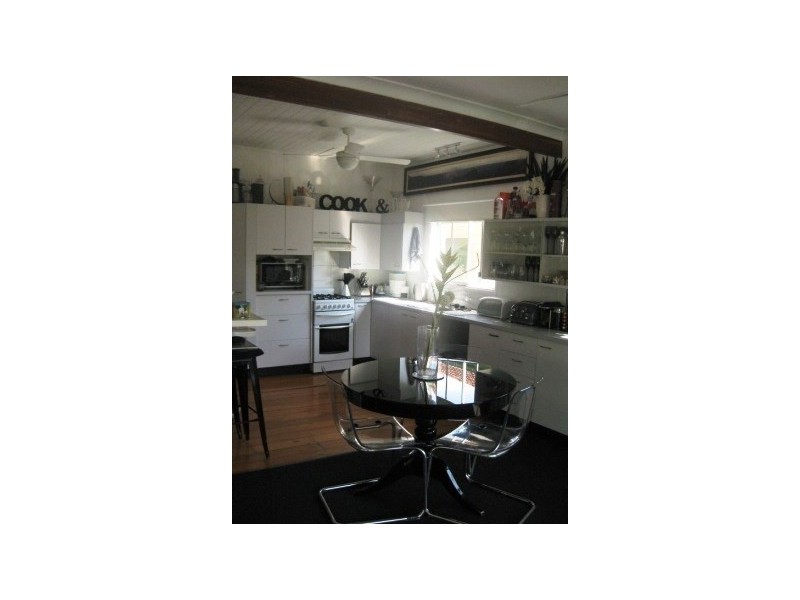 24 LUCY Street, Thorneside QLD 4158