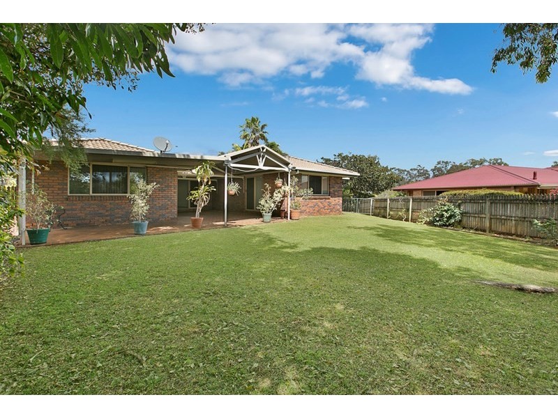 2 Horton Place, Wellington Point QLD 4160