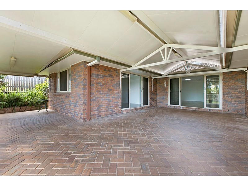 2 Horton Place, Wellington Point QLD 4160