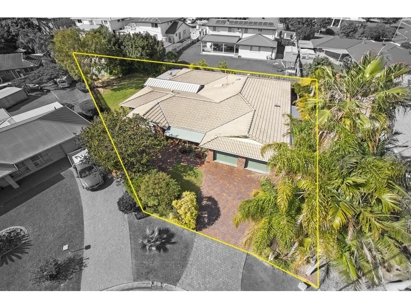 2 Horton Place, Wellington Point QLD 4160