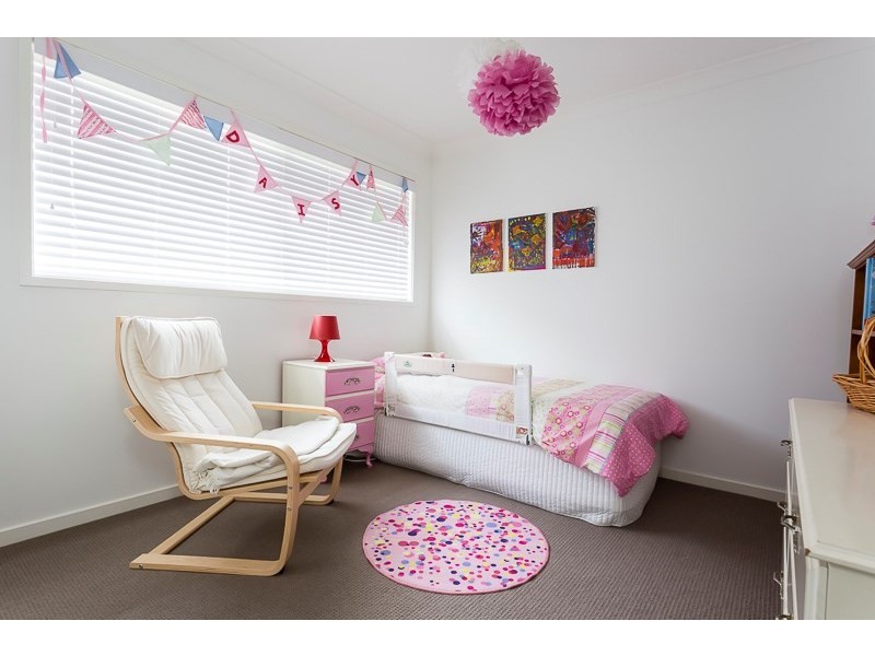 79 THORNESIDE Road, Thorneside QLD 4158