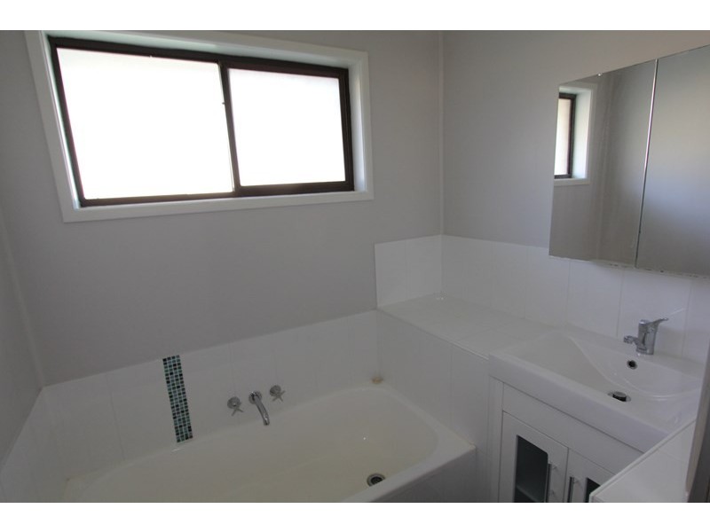 7 Mahie Crescent, Birkdale QLD 4159