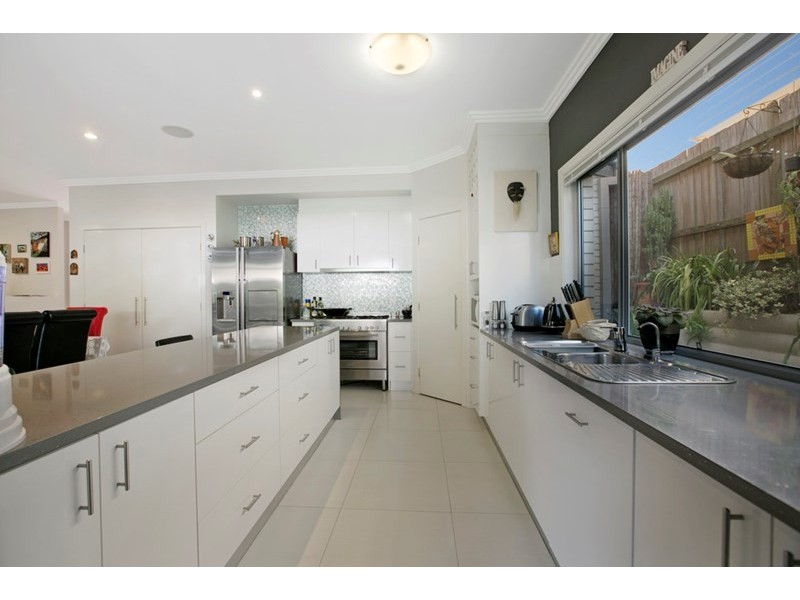 4 Tamarillo Close, Mount Cotton QLD 4165