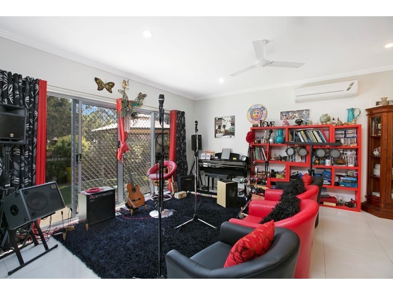 4 Tamarillo Close, Mount Cotton QLD 4165