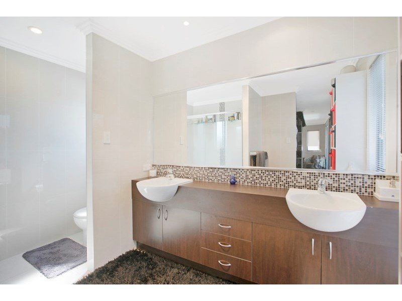 4 Tamarillo Close, Mount Cotton QLD 4165