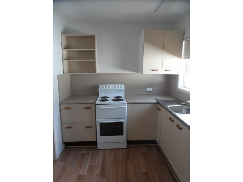 83 CAVELL Street, Birkdale QLD 4159