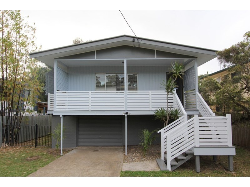 15 IAN Street, Thorneside QLD 4158