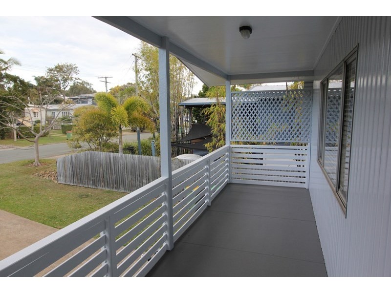 15 IAN Street, Thorneside QLD 4158