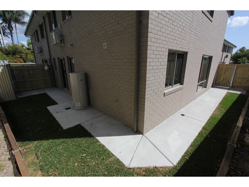 3/8 Oakland Street, Alexandra Hills QLD 4161