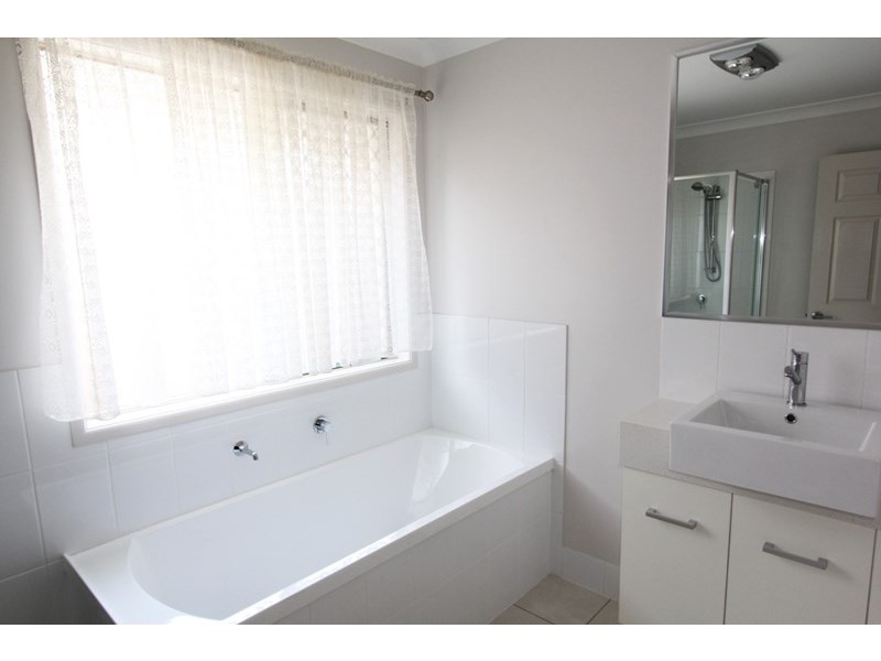 3 Burnett Street, Wellington Point QLD 4160