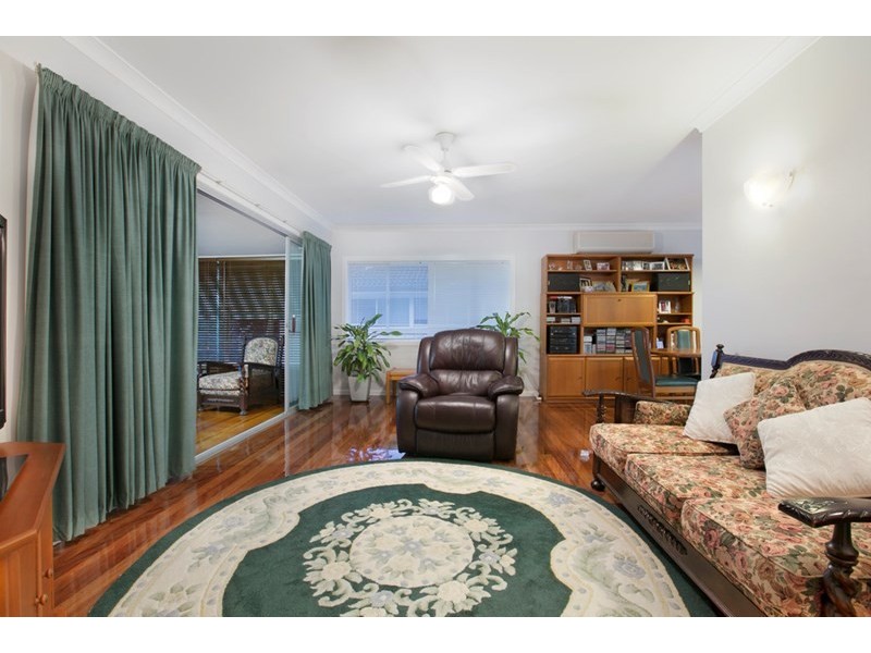 12 Estelle Street, Birkdale QLD 4159