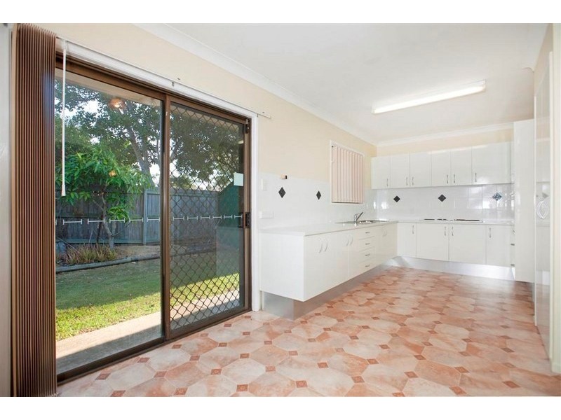 8 MITCH Lane, Capalaba QLD 4157