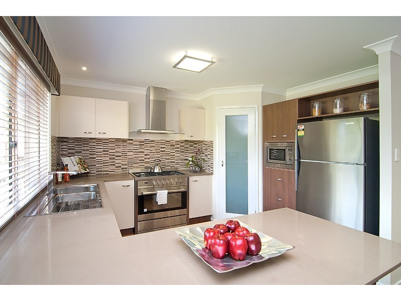 1 CABRIOLET Court, Upper Coomera QLD 4209