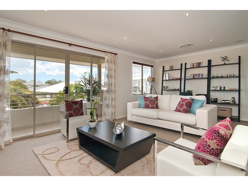 1 CABRIOLET Court, Upper Coomera QLD 4209