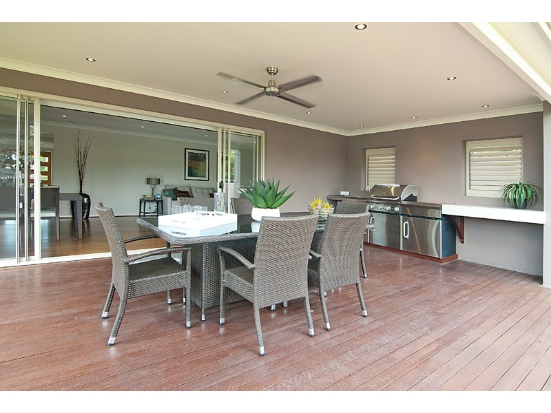 1 CABRIOLET Court, Upper Coomera QLD 4209