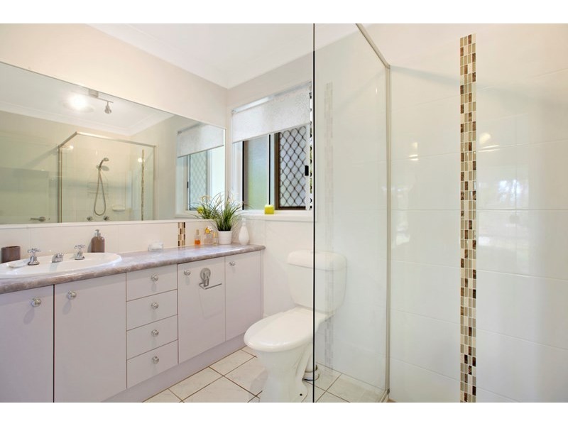 4 Sunburst Court, Capalaba QLD 4157