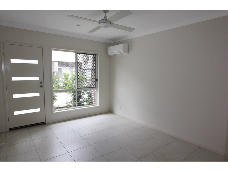 2/43 Surman Street, Birkdale QLD 4159