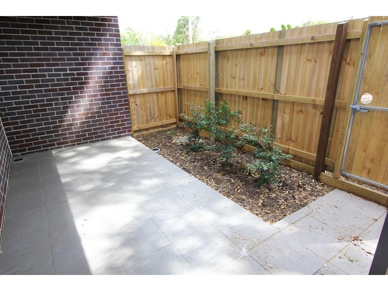 2/43 Surman Street, Birkdale QLD 4159