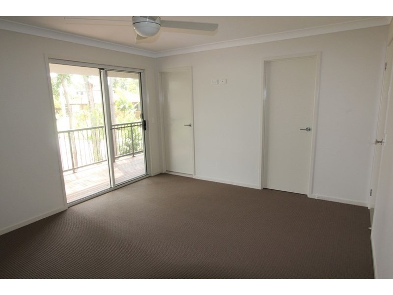 2/43 Surman Street, Birkdale QLD 4159