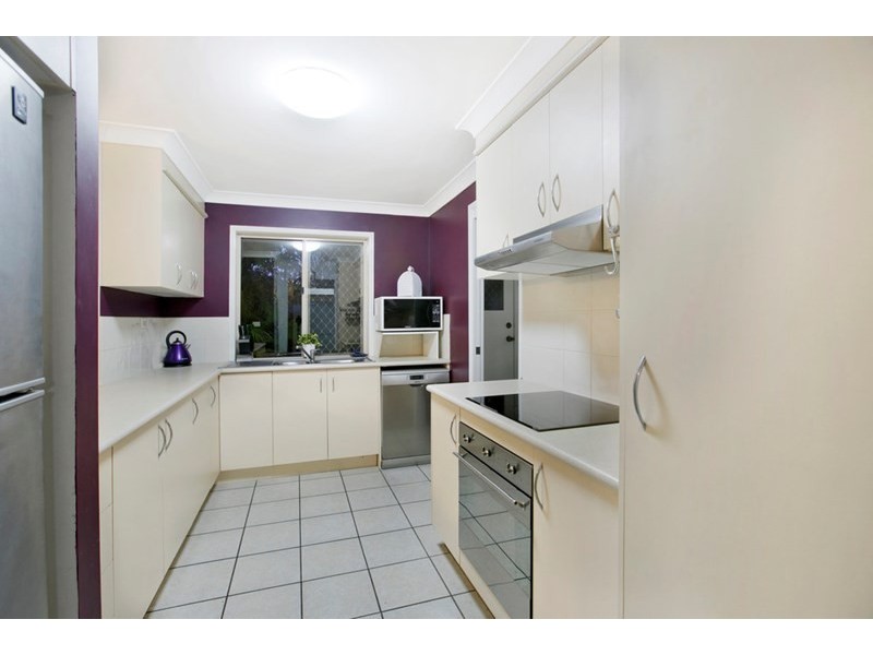 27/2 Denison Court, Capalaba QLD 4157