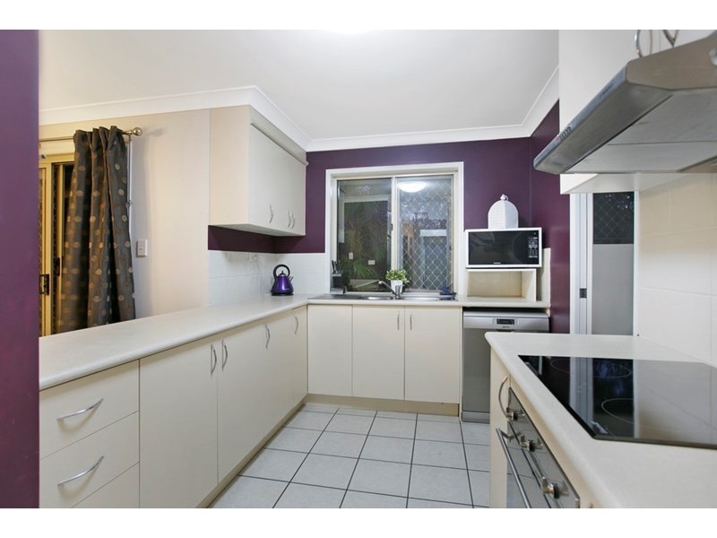 27/2 Denison Court, Capalaba QLD 4157