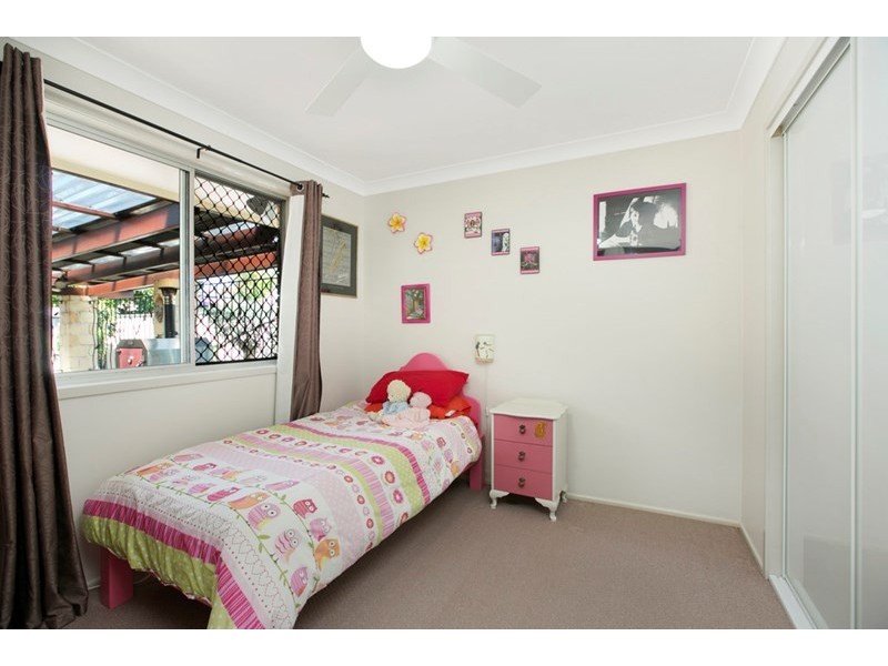 11 Makaha Drive, Birkdale QLD 4159