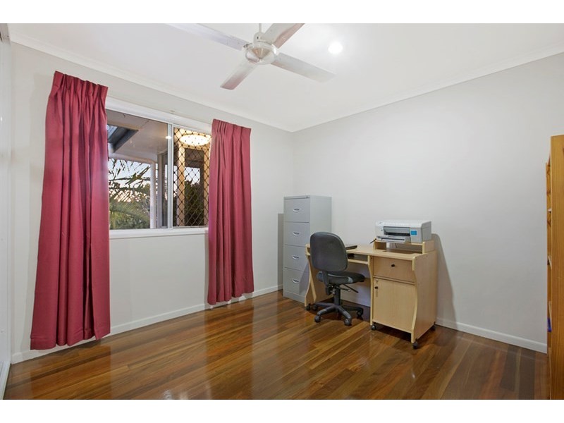 13 Handsworth Street, Capalaba QLD 4157