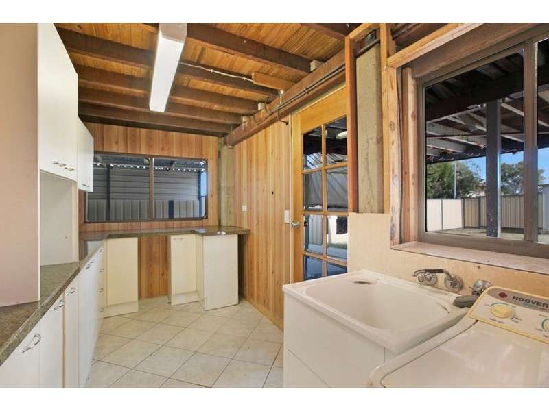 201 Redland Bay Road, Capalaba QLD 4157