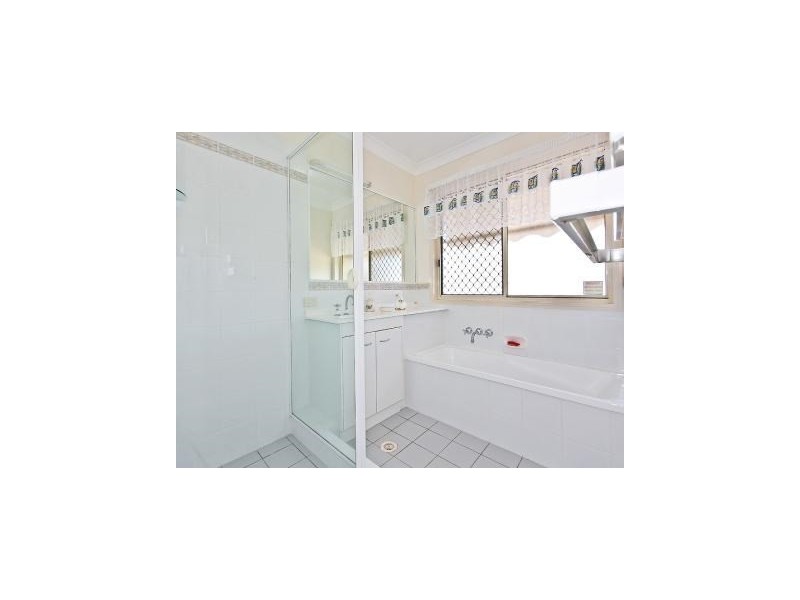 53 COLLINGWOOD Road, Birkdale QLD 4159