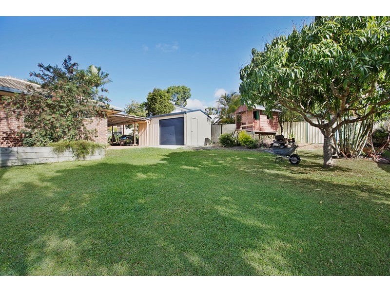 27 Hampshire Crescent, Alexandra Hills QLD 4161