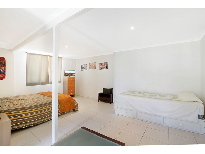 16 Wandilla Crescent, Loganholme QLD 4129