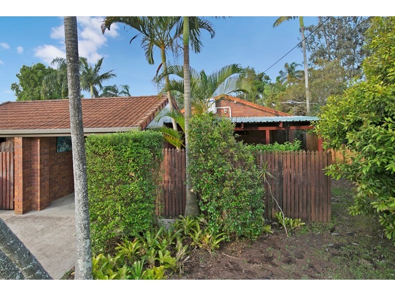 15 Leon Street, Thorneside QLD 4158