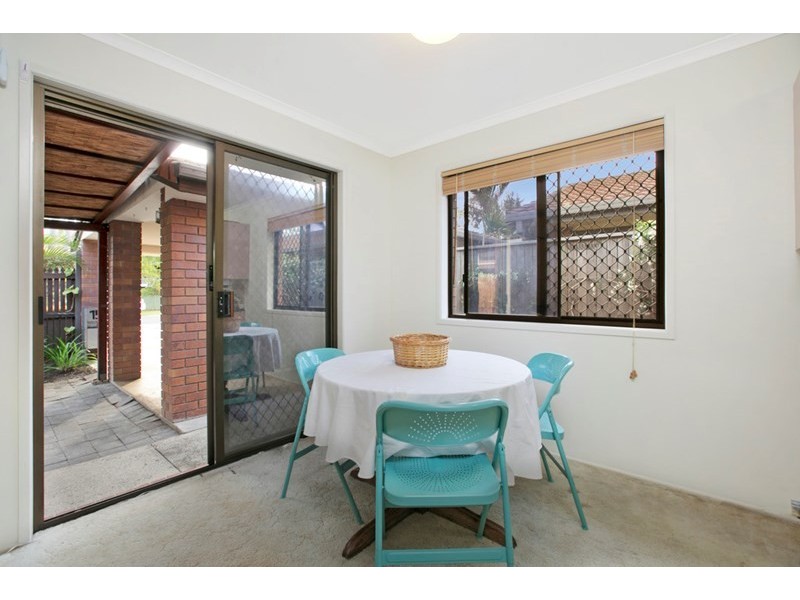 15 Leon Street, Thorneside QLD 4158