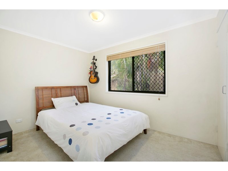 15 Leon Street, Thorneside QLD 4158