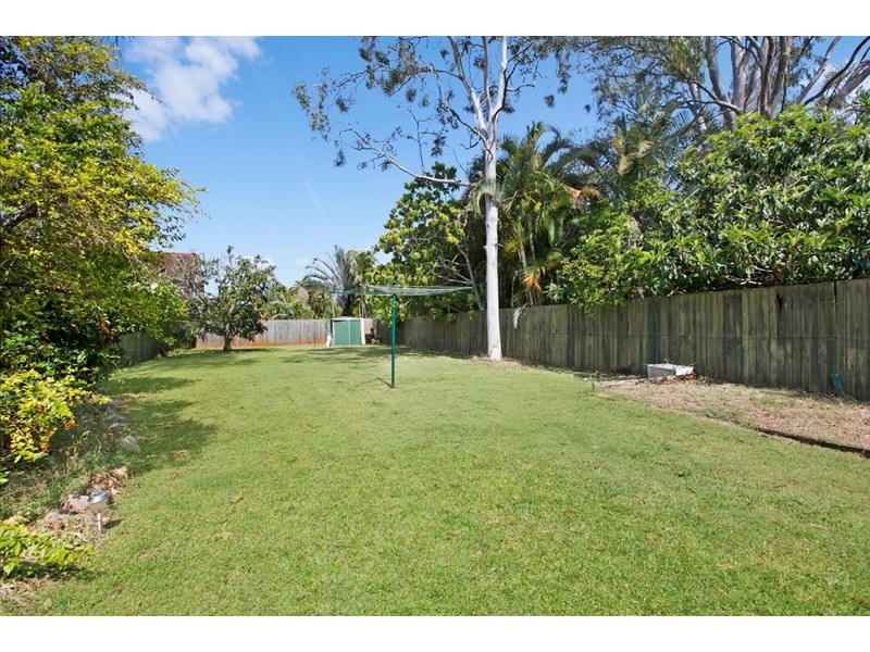663 Main Road, Wellington Point QLD 4160