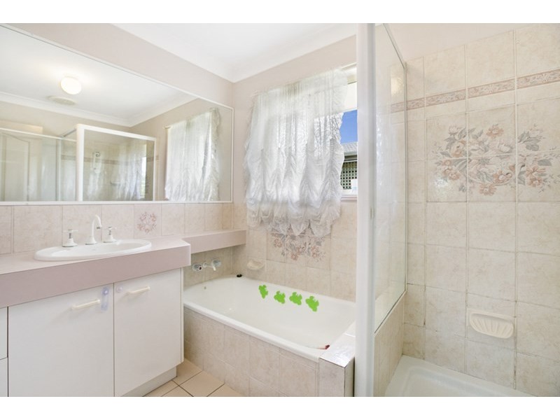 12 Emerald Street, Alexandra Hills QLD 4161