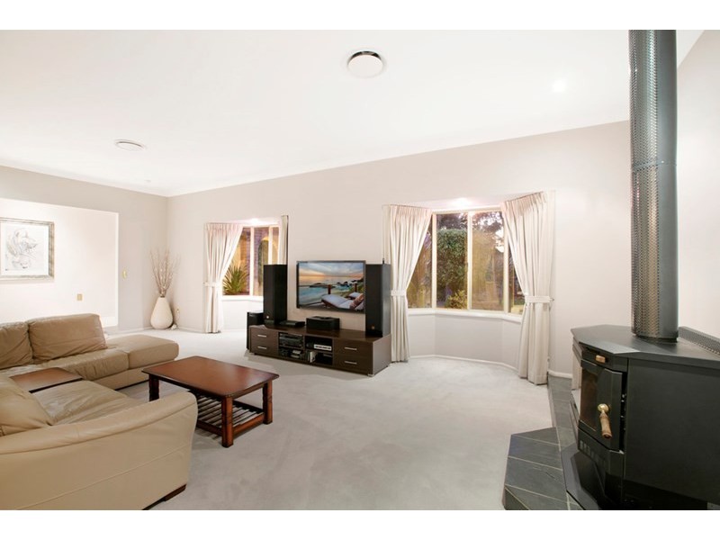 8 Oakwood Street, Capalaba QLD 4157