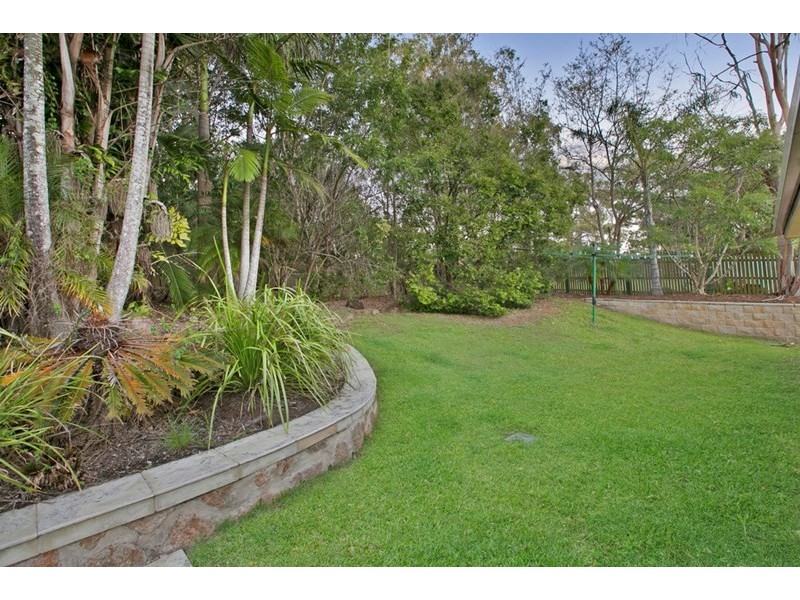 8 Oakwood Street, Capalaba QLD 4157