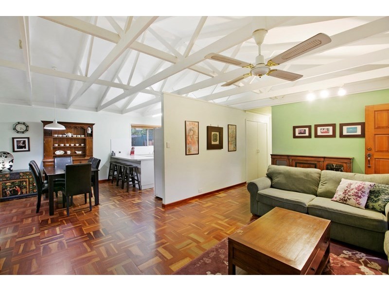 12 Lawn Terrace, Capalaba QLD 4157