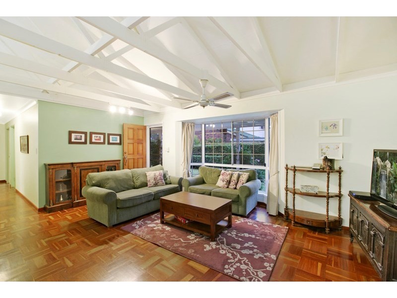 12 Lawn Terrace, Capalaba QLD 4157