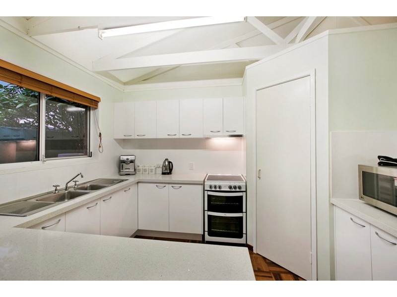 12 Lawn Terrace, Capalaba QLD 4157