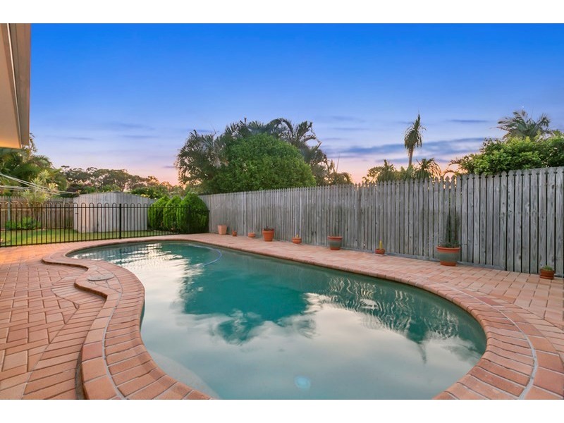 13 Northview Street, Birkdale QLD 4159