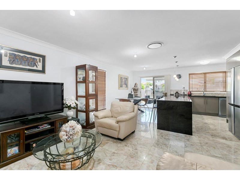 57/205 Thorneside Road, Thorneside QLD 4158