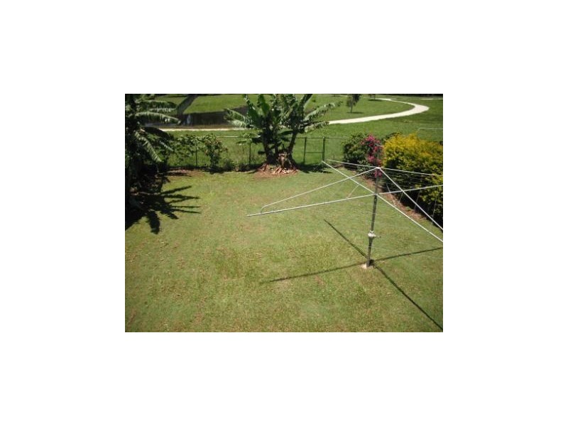 29 THOMAS Street, Birkdale QLD 4159