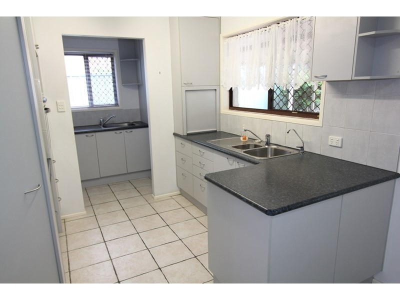 5 KENNEDY Drive, Capalaba QLD 4157