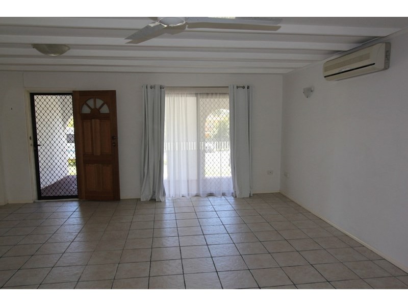 5 KENNEDY Drive, Capalaba QLD 4157