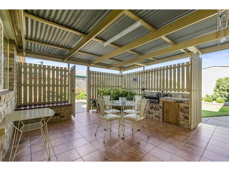 25 Seagull Street, Victoria Point QLD 4165